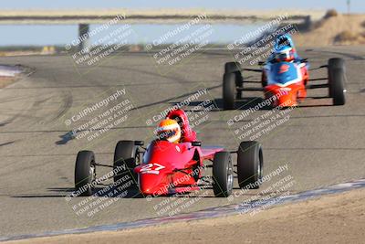 media/Oct-15-2023-CalClub SCCA (Sun) [[64237f672e]]/Group 5/Qualifying/